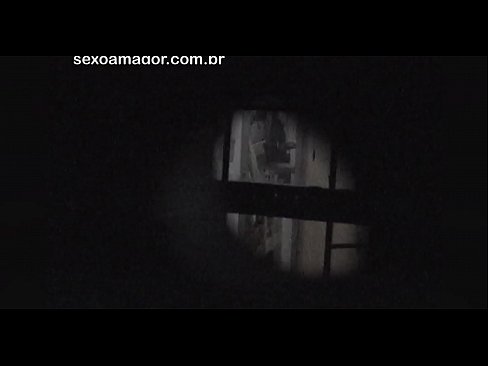 ❤️ Szőke lányt titokban videóra vette a környékbeli kukkoló, aki üreges téglák mögé rejtőzött ️❌ Porno vk at hu.sexindrag.ru